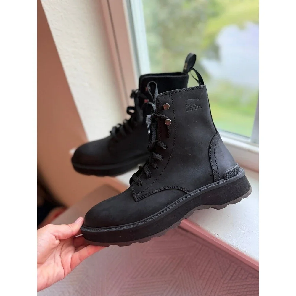 Sorel Hi-Line Lace Up Waterproof Boots in Black/Jet Women’s Size 8 NWOT!